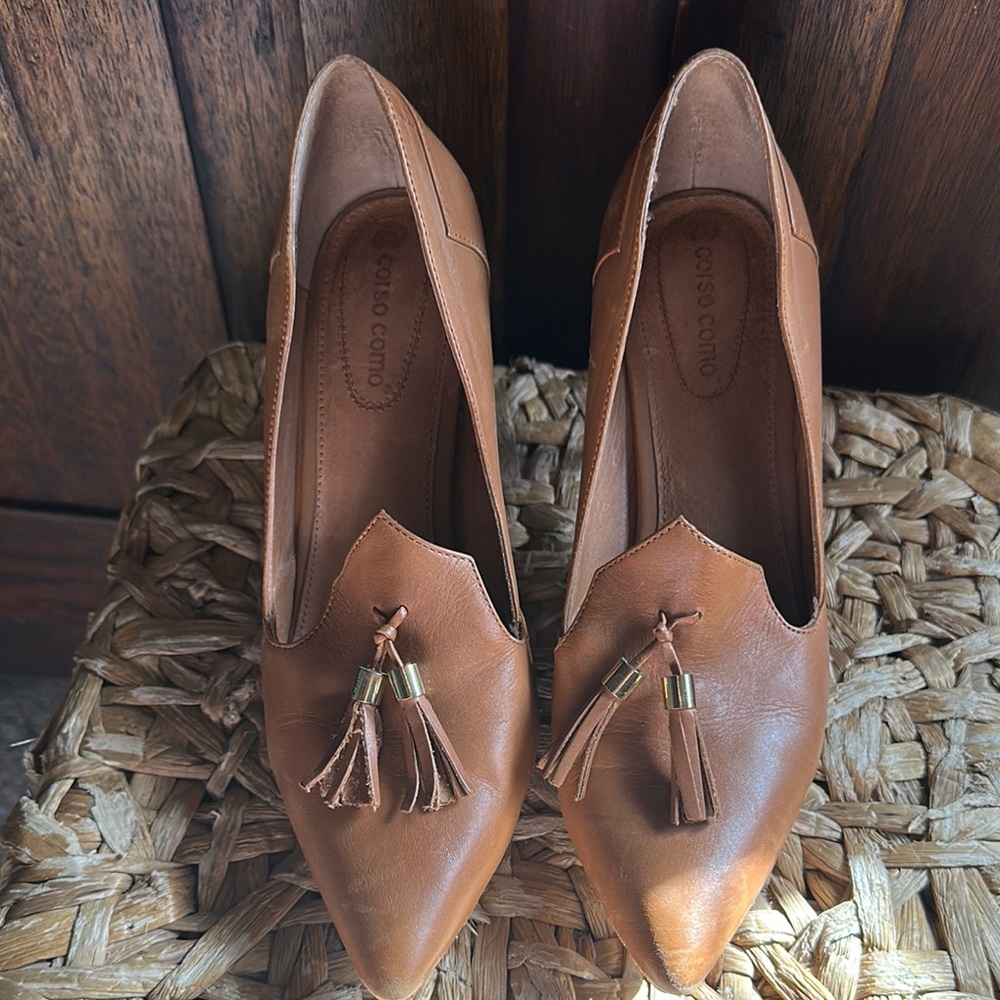 Coclico Women's Brown Leather Tassel Loafers